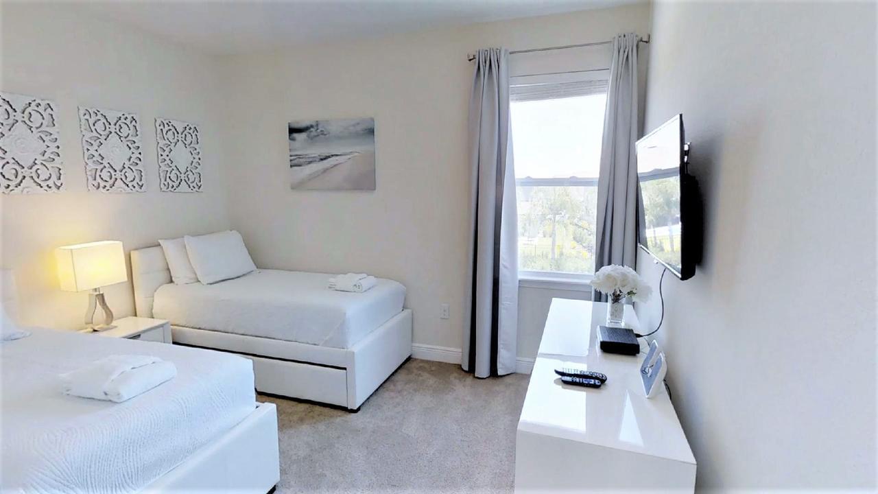 6 Bedroom Vacation Home With Pool Orlando Exteriör bild